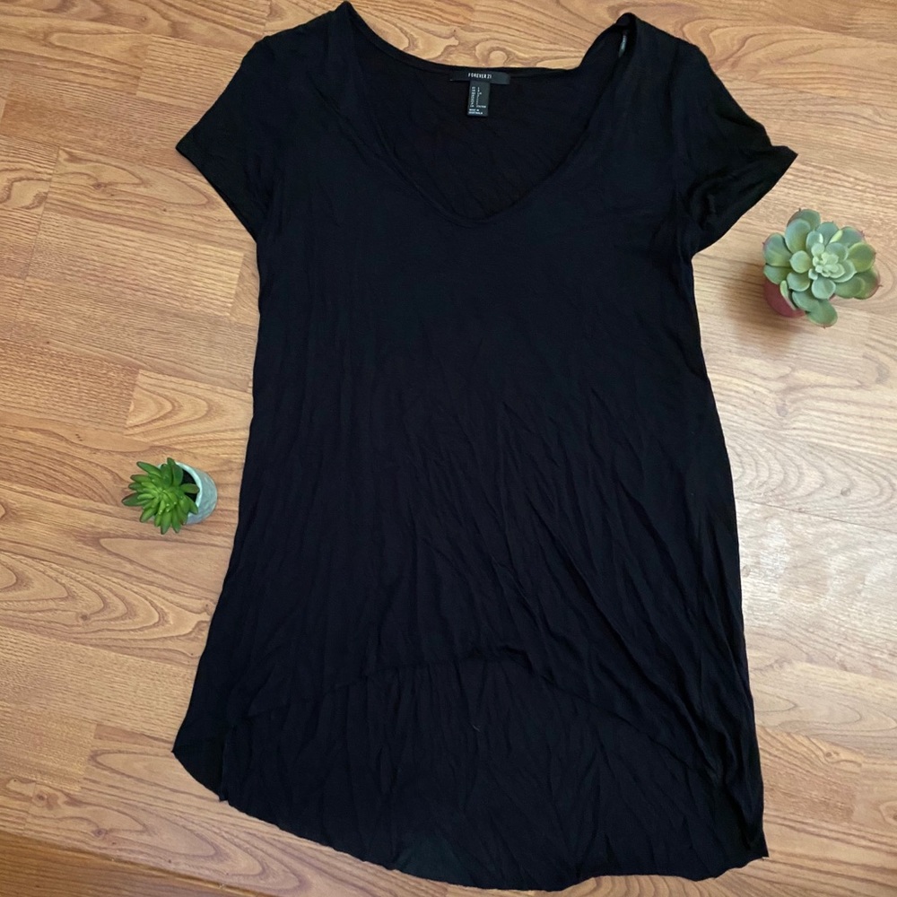 Forever 21 Black Tunic High-Low Tee